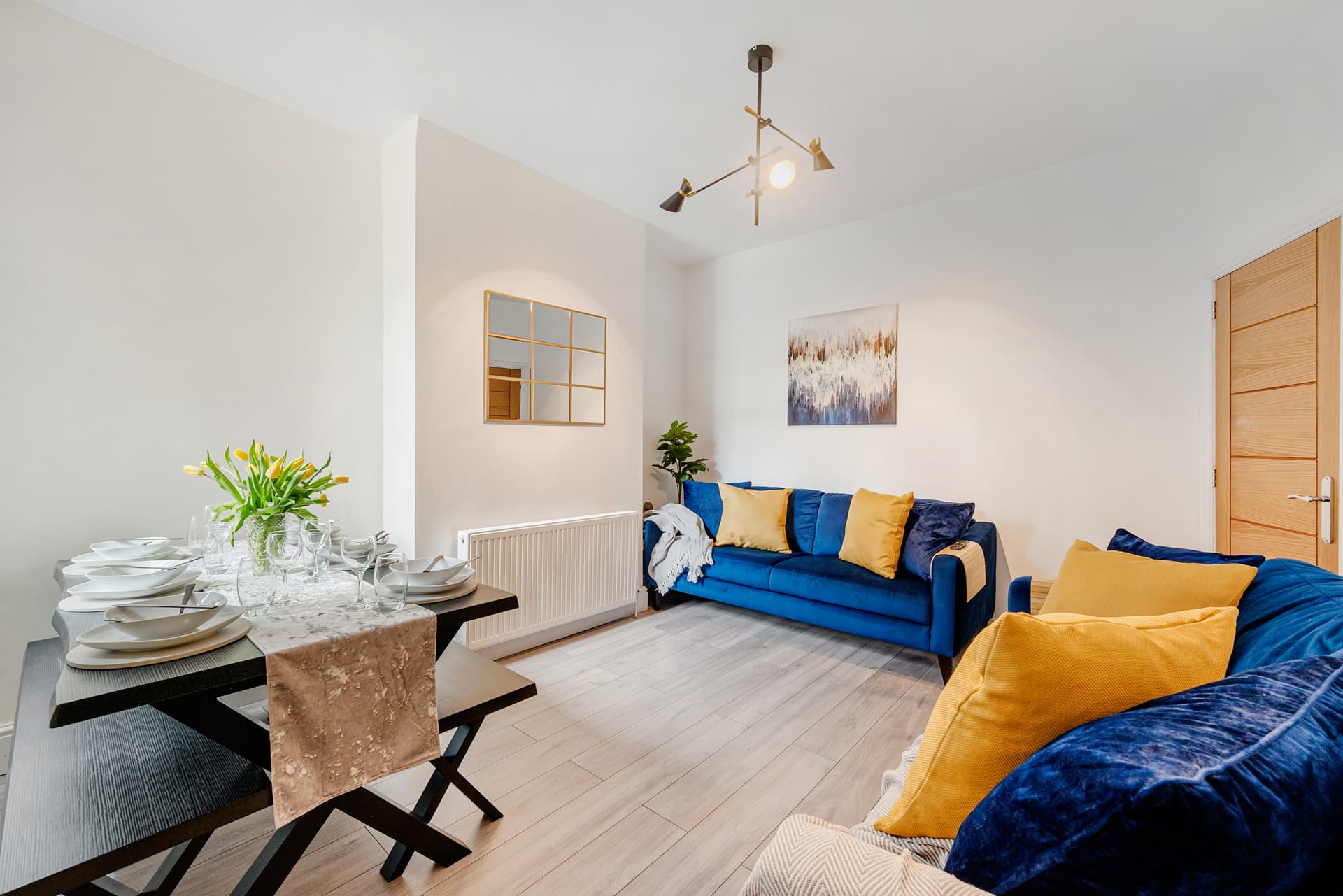 Urban Oasis Spacious 4-Bedroom Home in Manchester